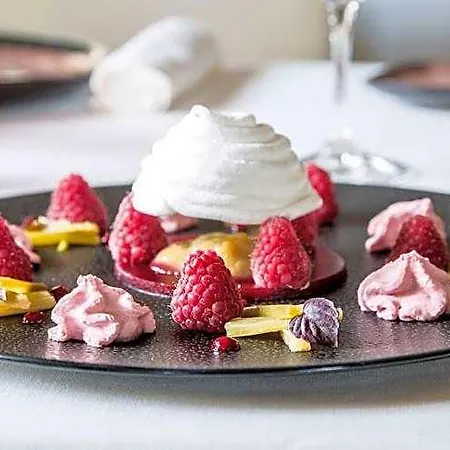 Le Relais Szálloda 3*